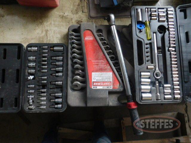 Craftsman 1-2- drive torque wrench- _1.jpg